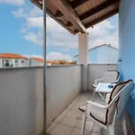 1 Bedroom Cozy In *